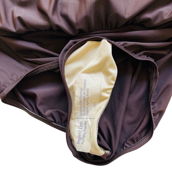 NWT Maxine of Hollywood Swim Bathing Suit Figure Flattering Full Coverage 18W - Picture 5 of 10